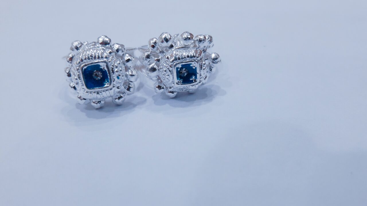 B612_20170825_120907