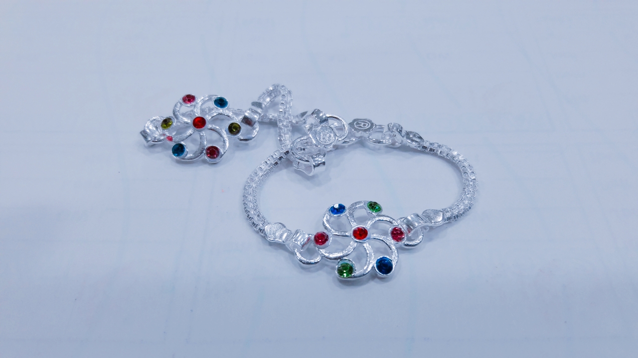 B612_20190228_184341_870