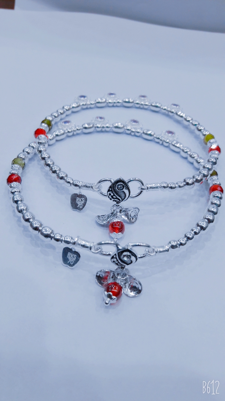 B612_20200121_163447_773