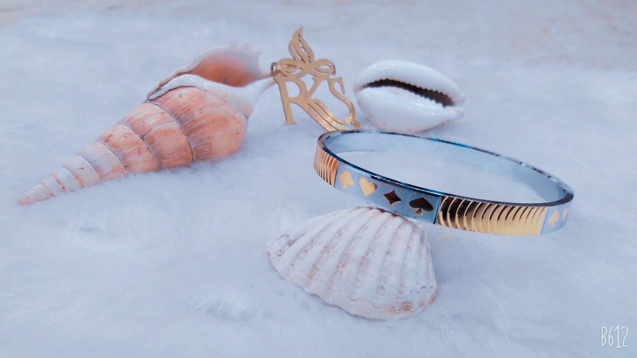 B612_20200222_180836_840