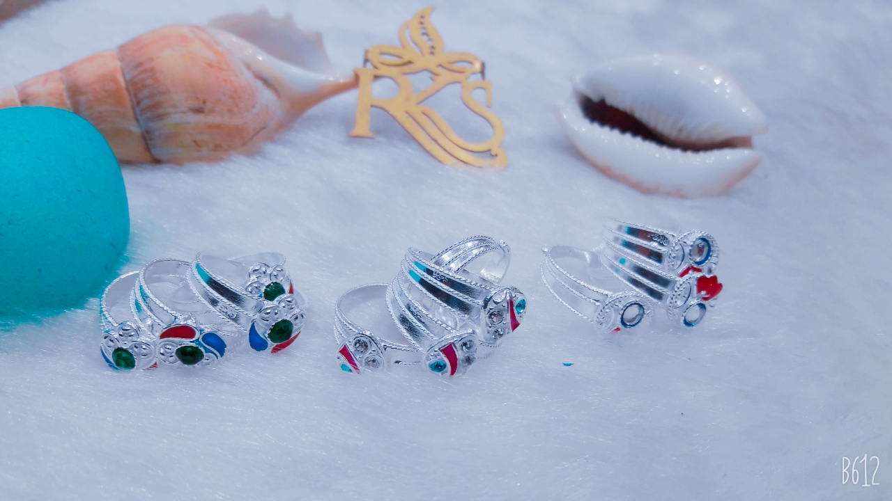 B612_20200226_165924_275