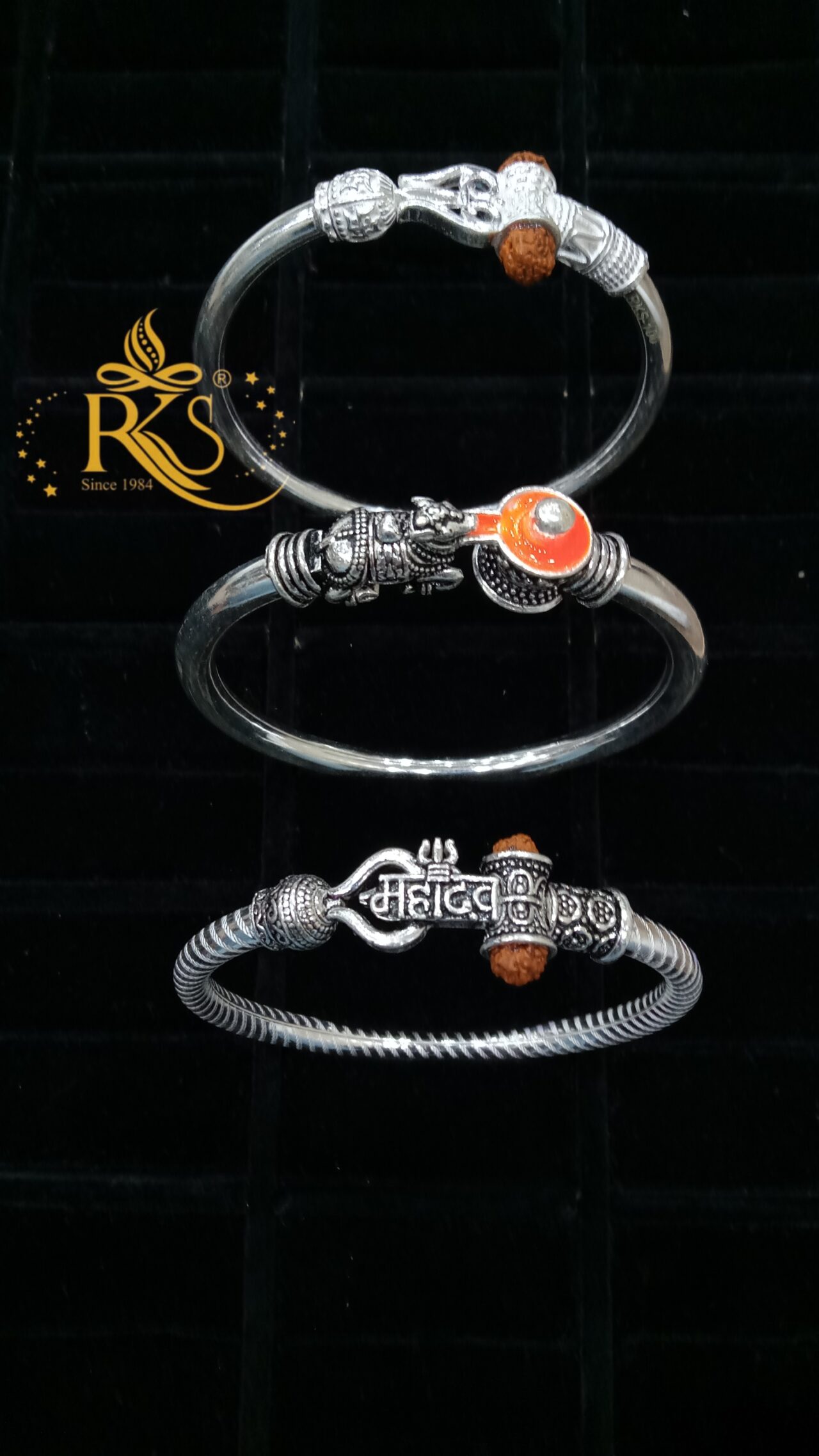 Picsart_22-07-29_11-43-21-480