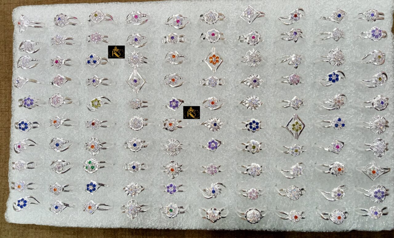 Picsart_22-10-06_10-50-12-514