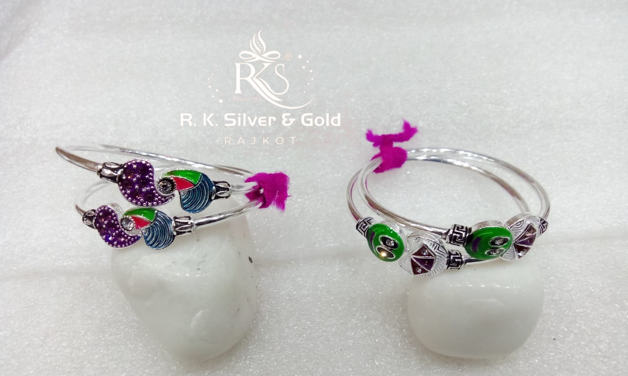 Picsart_23-08-08_16-43-41-134