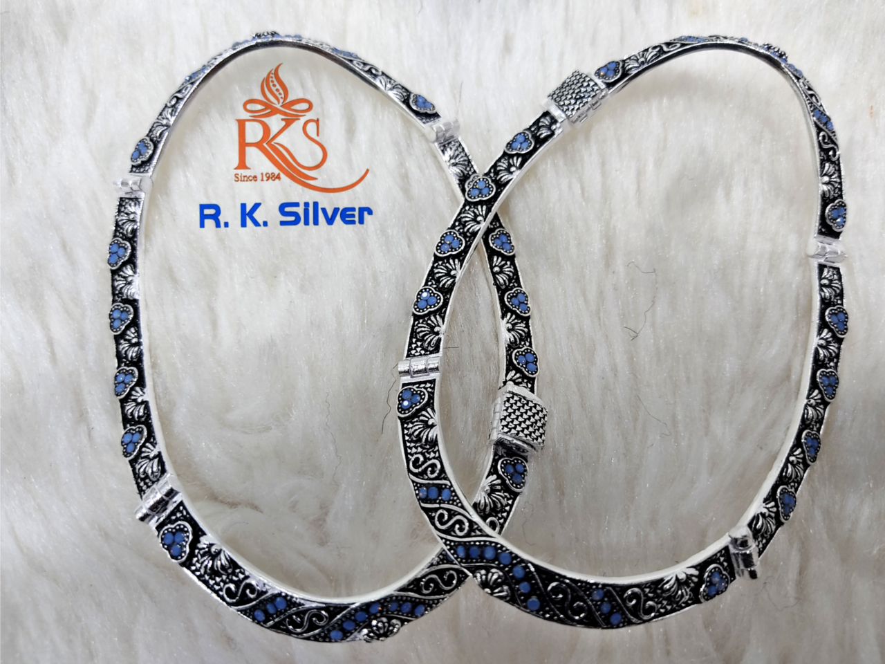 Picsart_23-08-19_11-55-40-625