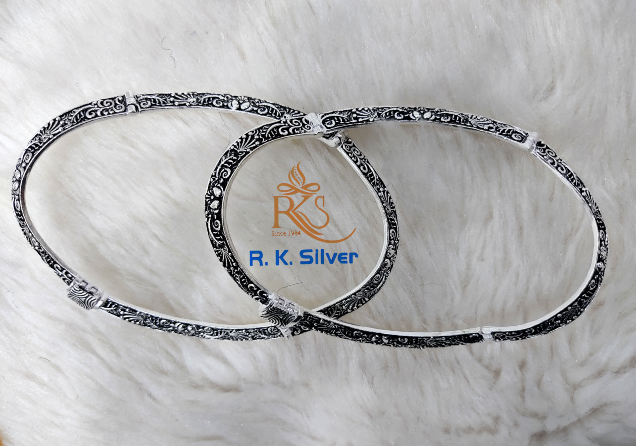 Picsart_23-08-19_11-57-15-974