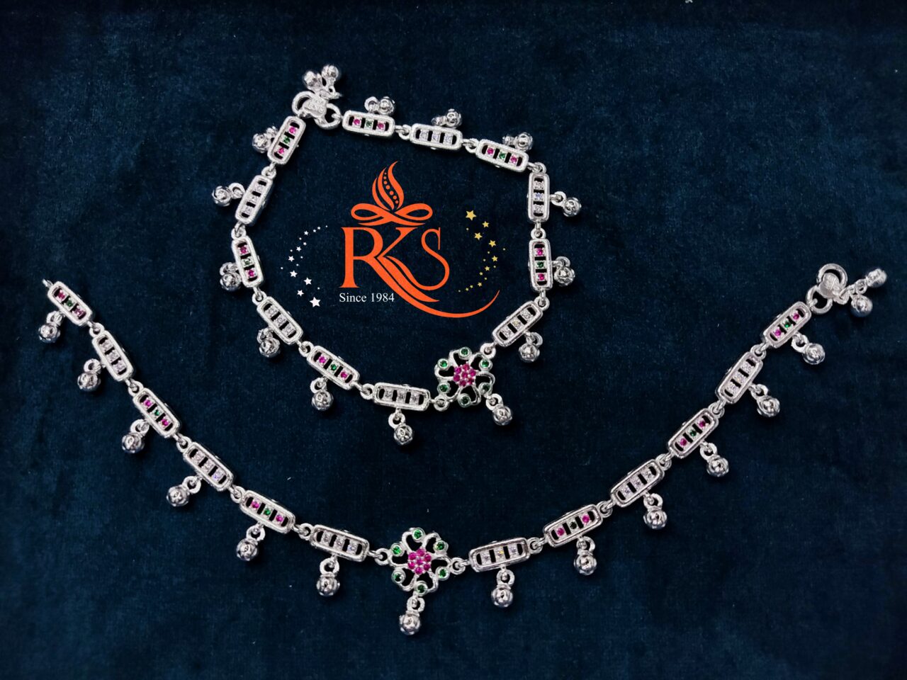 Picsart_23-08-21_16-55-23-527