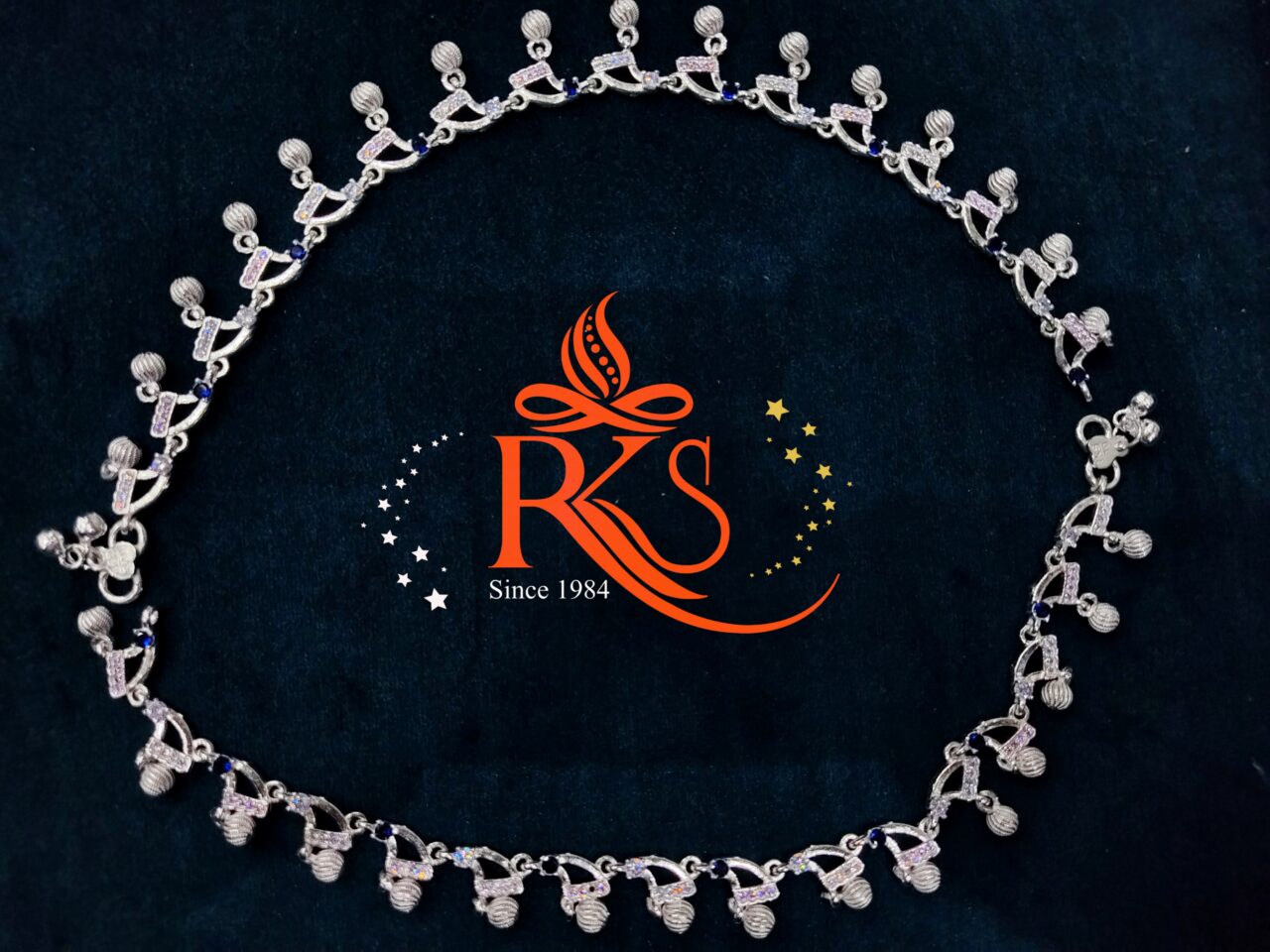 Picsart_23-08-21_18-46-06-668