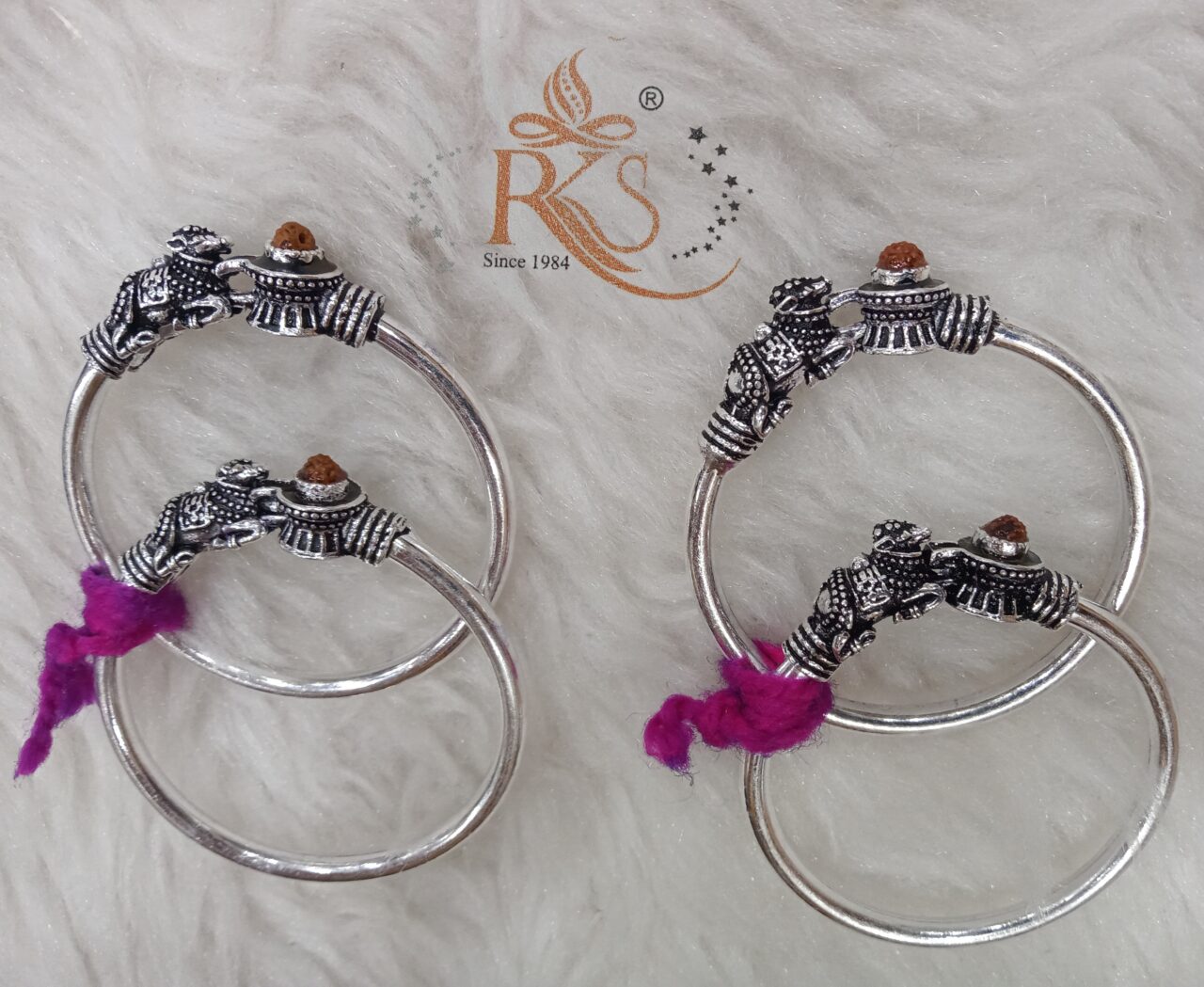 Picsart_23-08-29_18-49-03-069