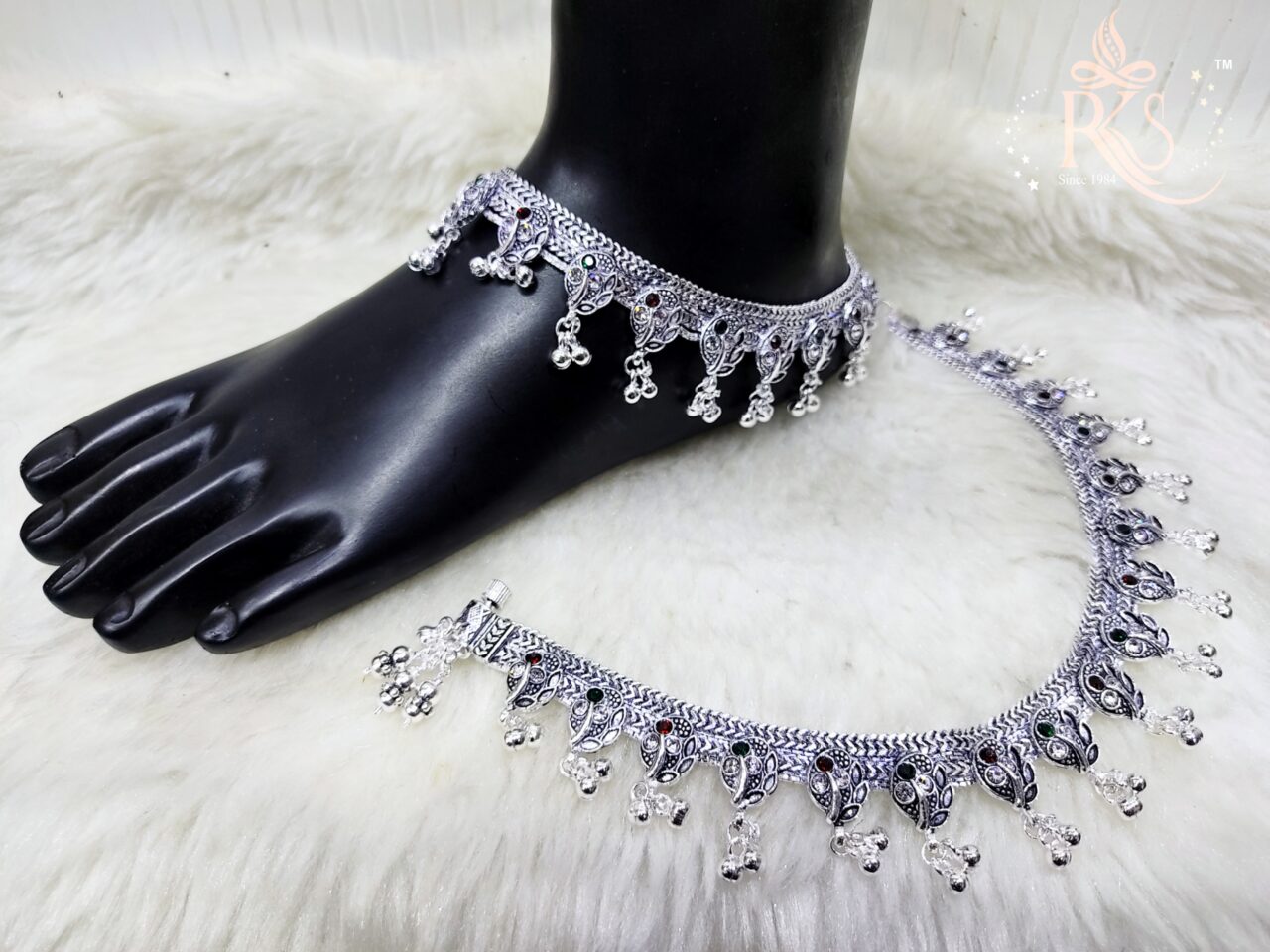 Picsart_23-10-25_10-28-42-280