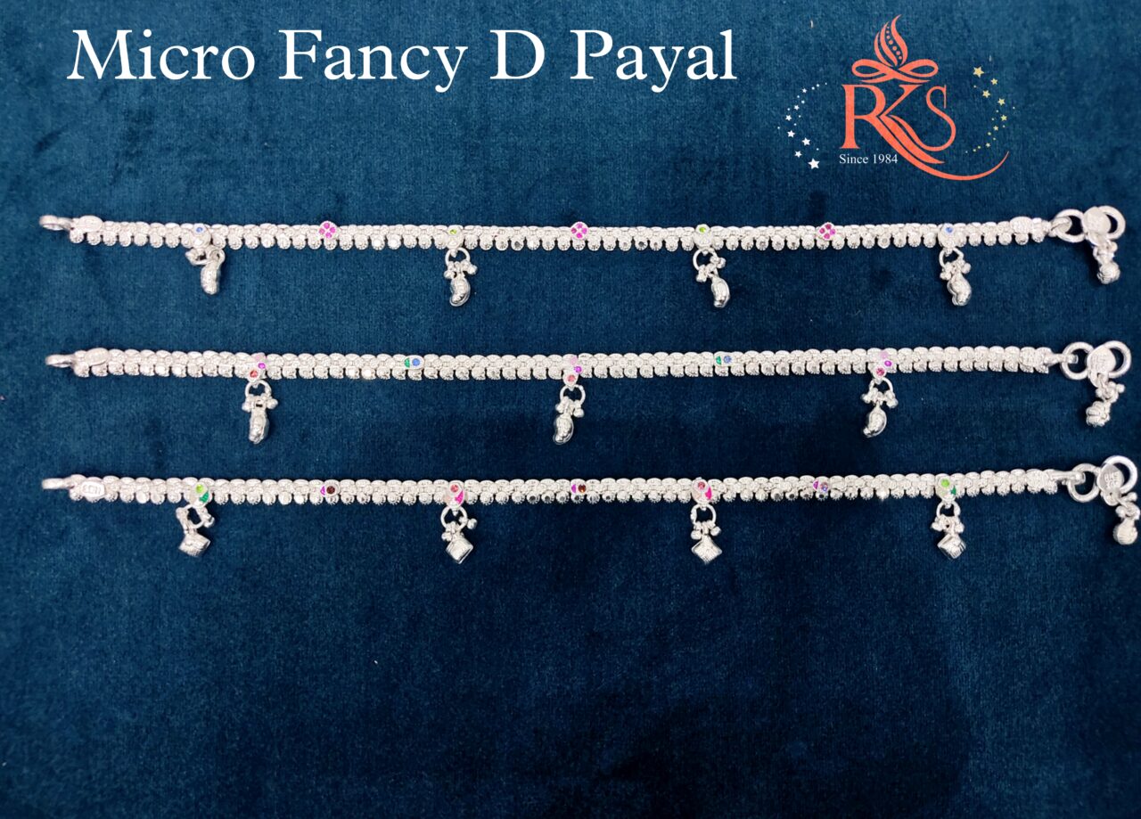 Picsart_23-12-02_15-50-10-867