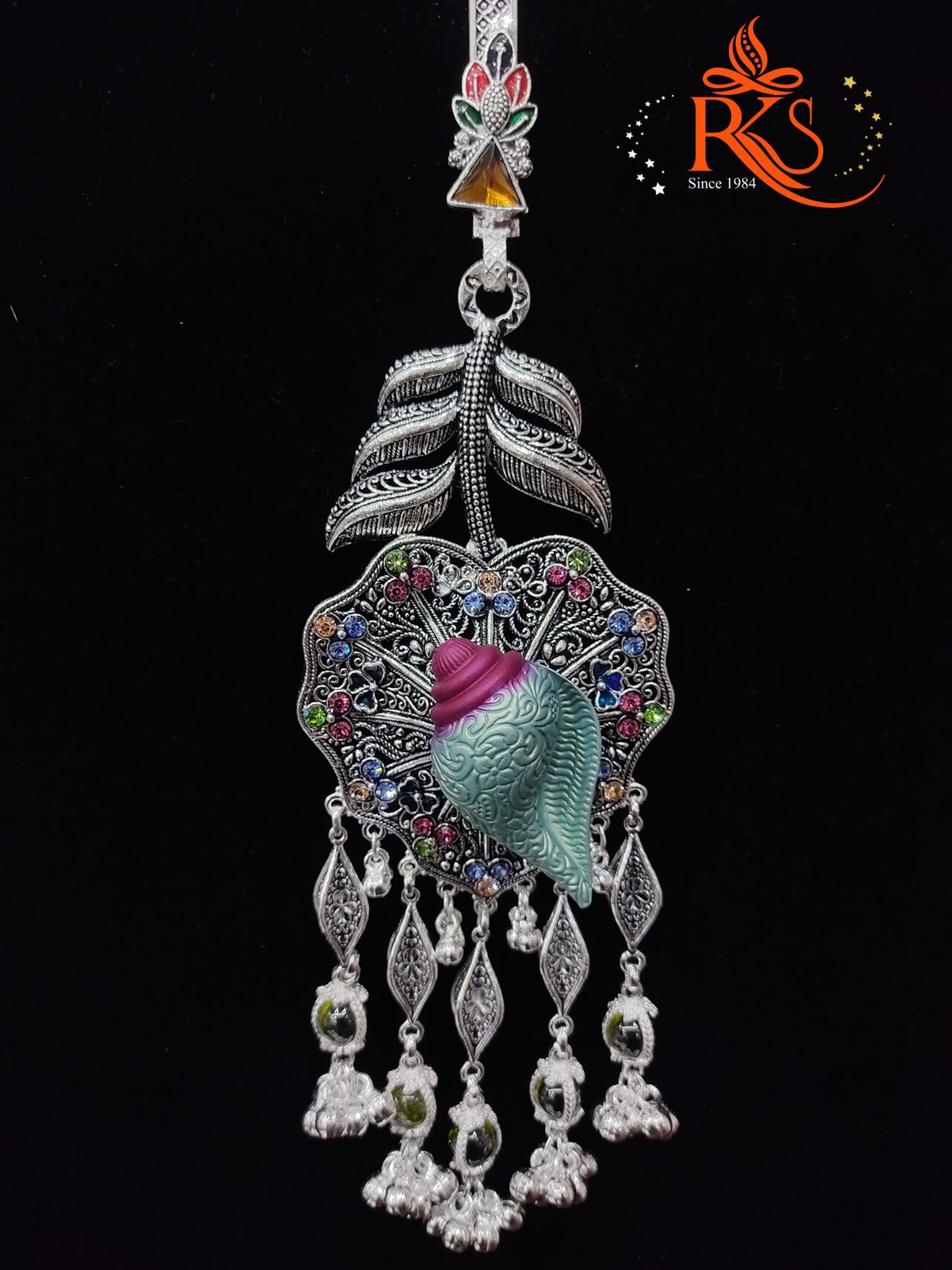 Picsart_23-12-09_12-46-44-890