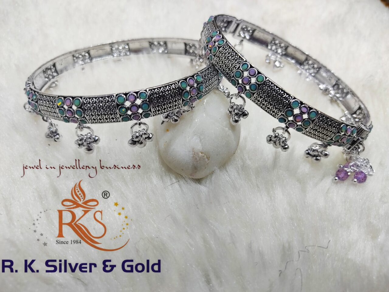 Picsart_23-12-21_10-18-39-963