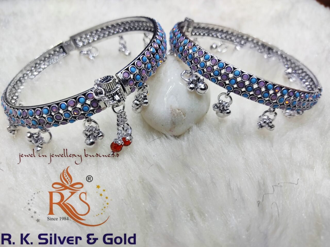 Picsart_23-12-21_10-21-06-524