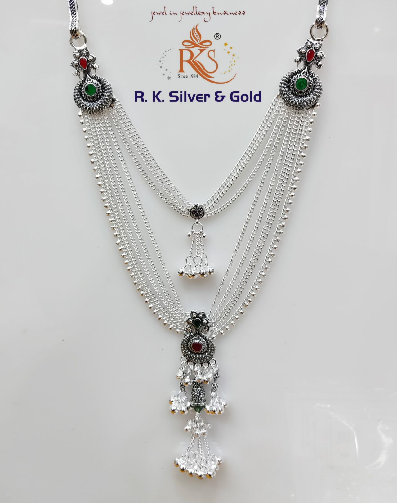 Picsart_23-12-22_11-52-05-090