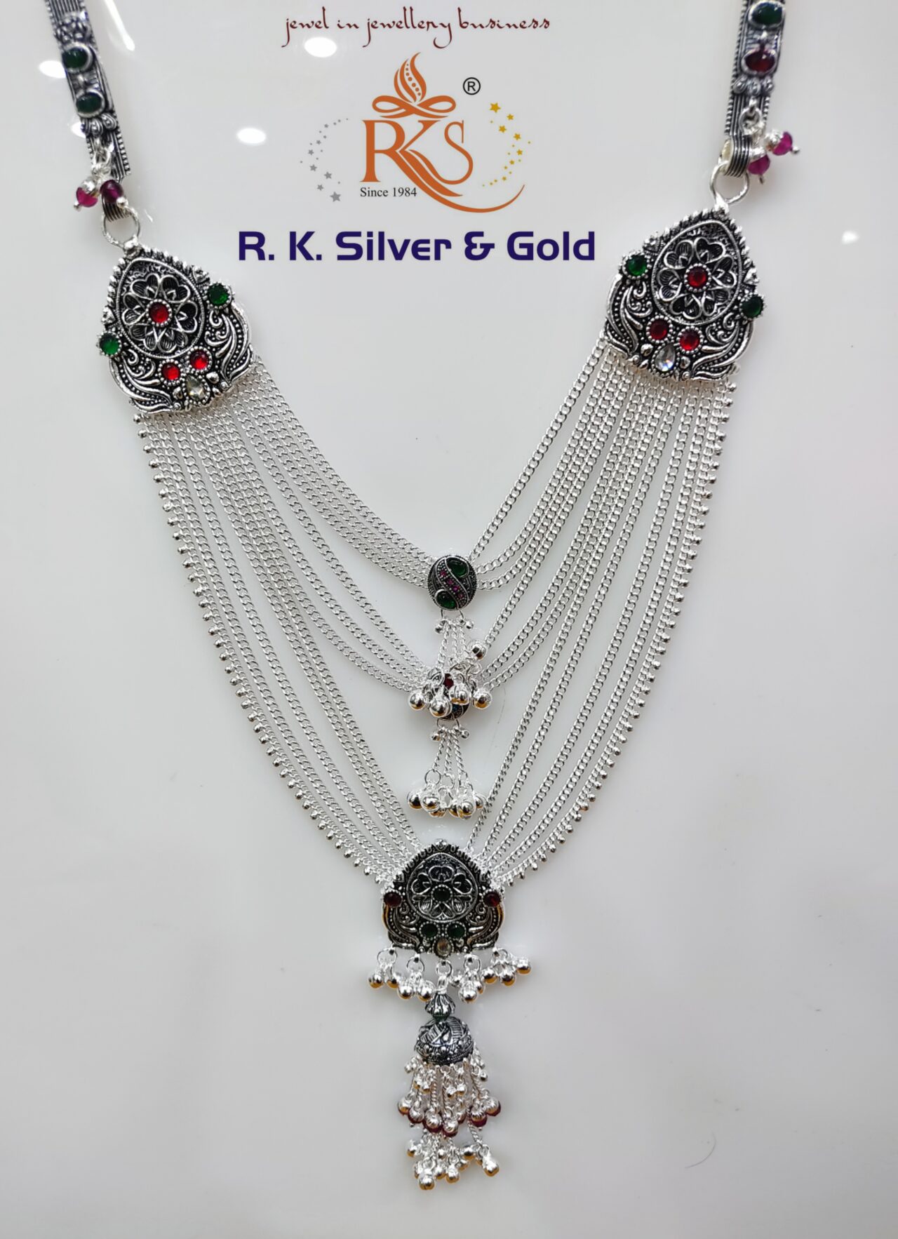 Picsart_23-12-22_11-59-34-094