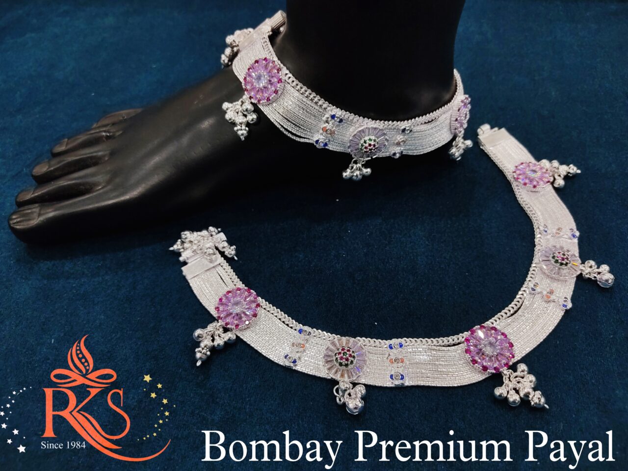 Picsart_24-01-06_11-06-40-213