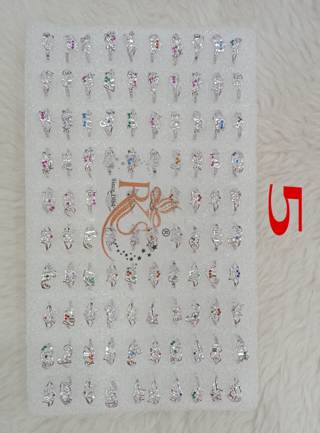 Picsart_24-01-09_13-27-44-008