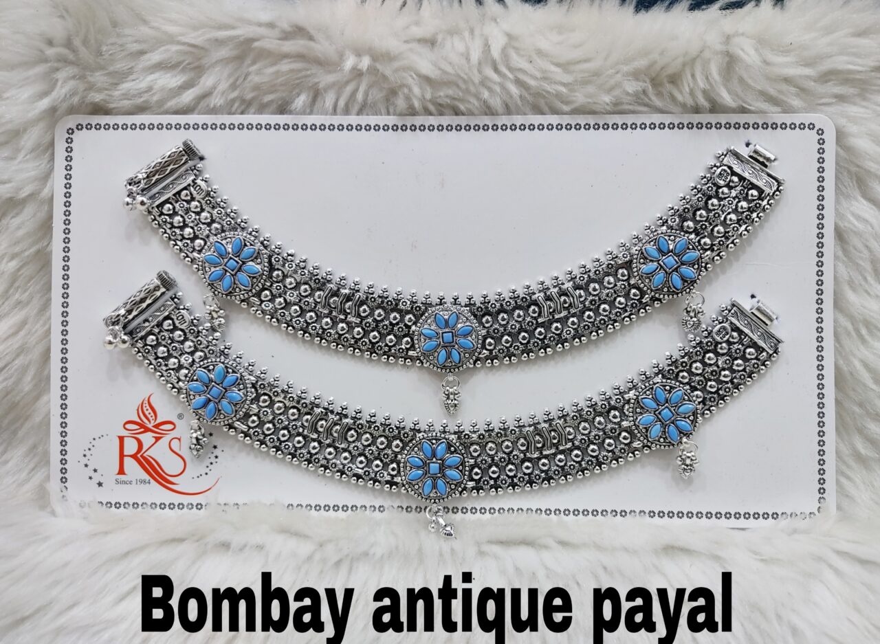 Picsart_24-01-12_11-06-31-560