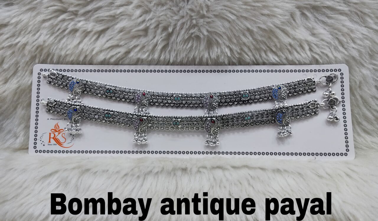 Picsart_24-01-12_11-28-30-760