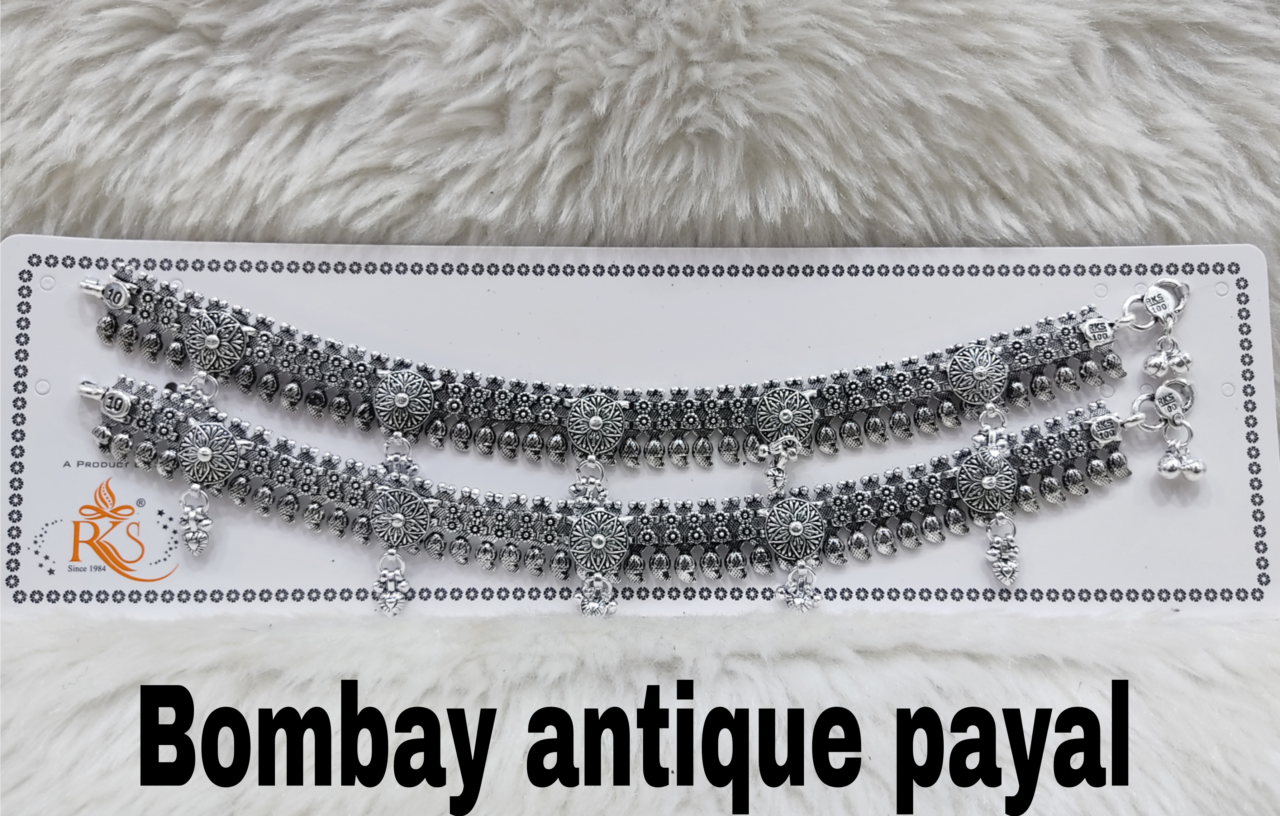 Picsart_24-01-12_11-30-29-190