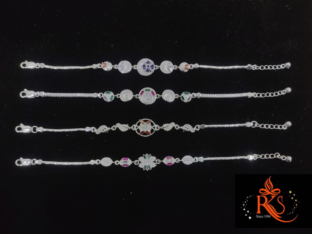 Picsart_24-01-15_11-31-48-709