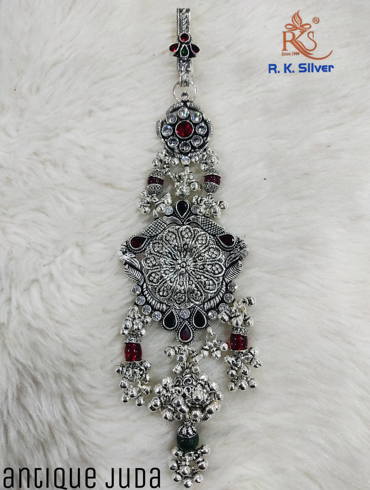 Picsart_24-04-03_15-41-22-098