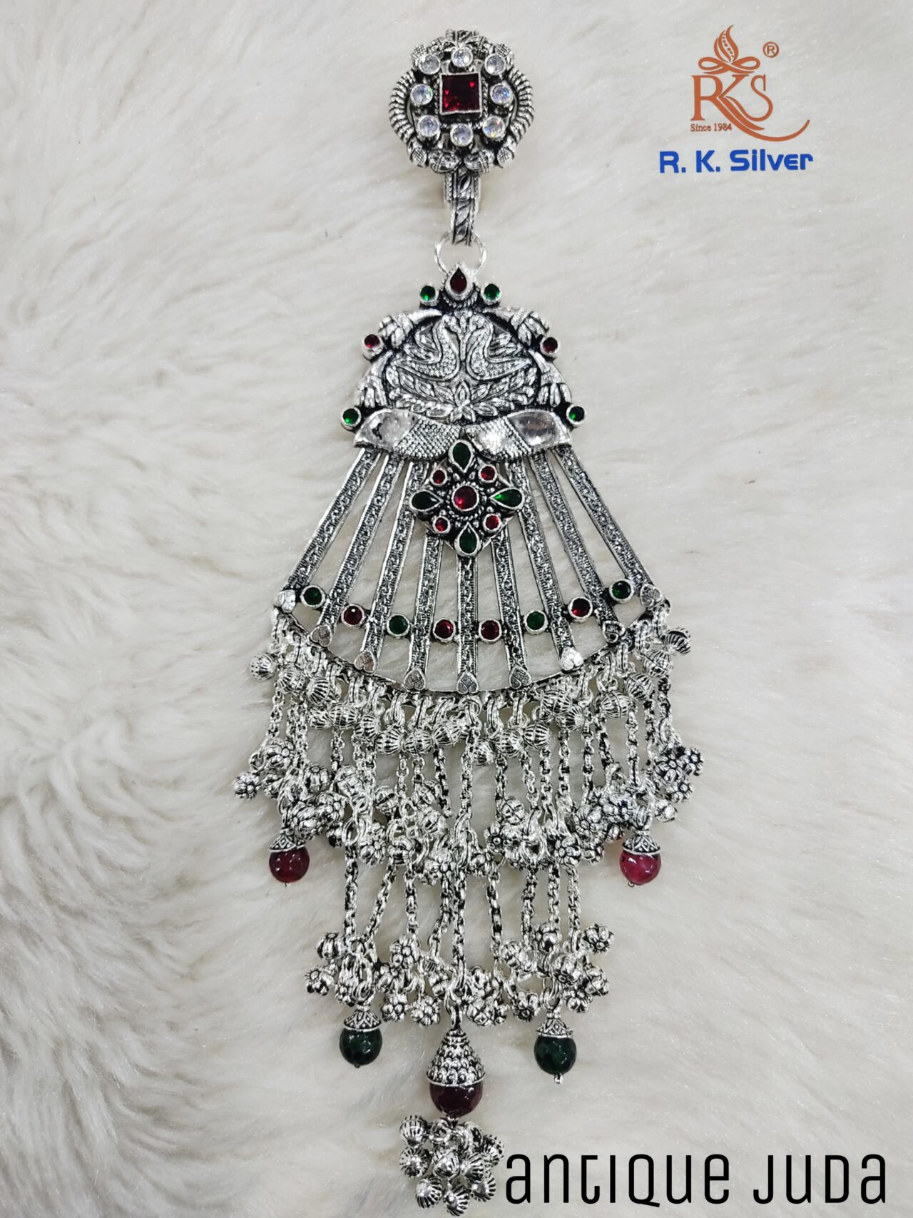 Picsart_24-04-03_15-46-16-872