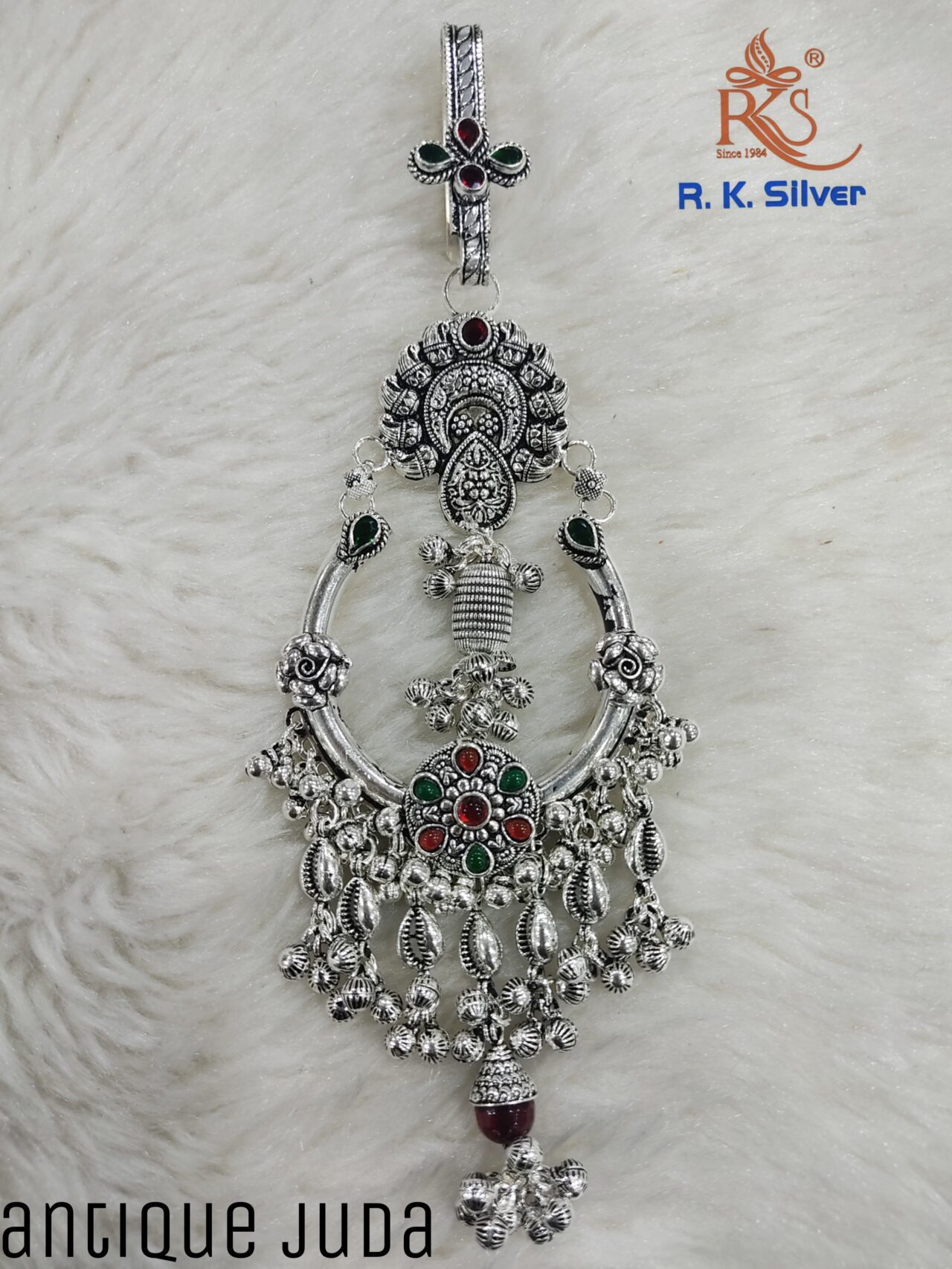 Picsart_24-04-03_15-55-59-487