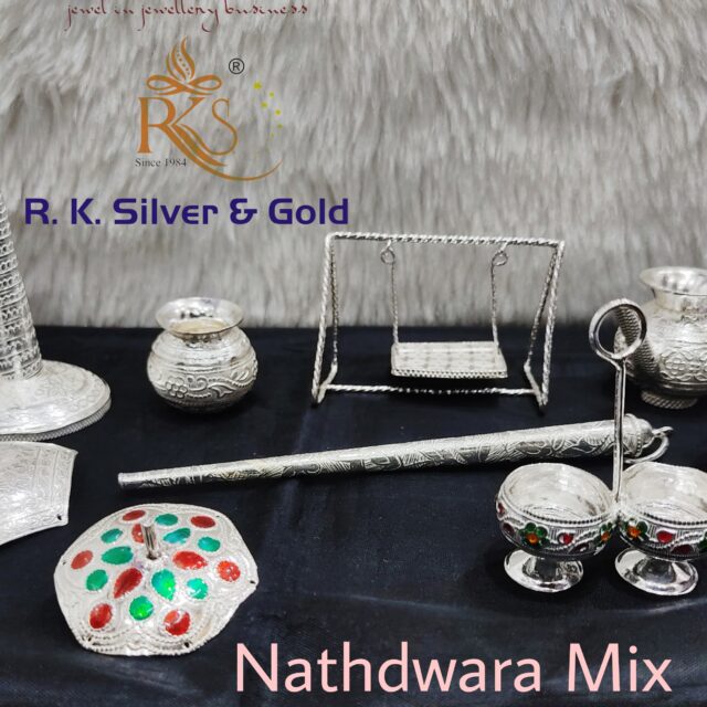 {"remix_data":[],"remix_entry_point":"challenges","source_tags":[],"origin":"unknown","total_draw_time":0,"total_draw_actions":0,"layers_used":0,"brushes_used":0,"photos_added":0,"total_editor_actions":{},"tools_used":{"adjust":1,"transform":1},"is_sticker":false,"edited_since_last_sticker_save":true,"containsFTESticker":false}