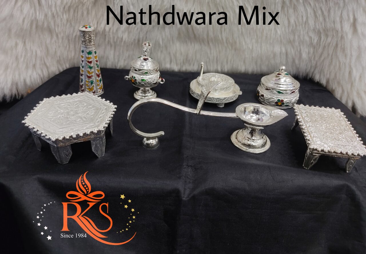 Picsart_24-07-01_18-37-51-215