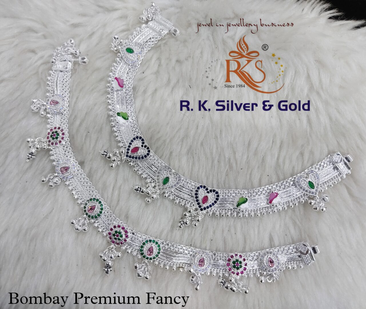 Picsart_24-07-01_18-53-28-676