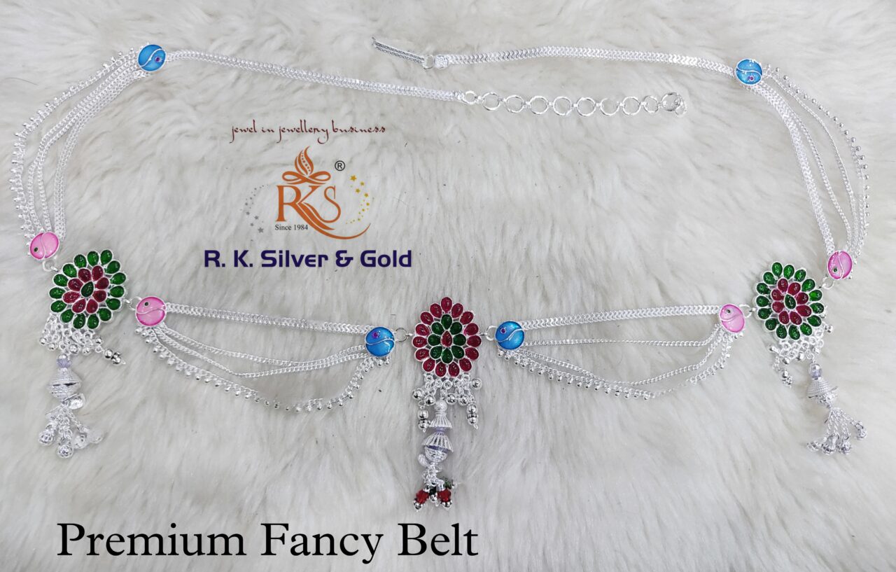 Picsart_24-07-01_18-55-44-810